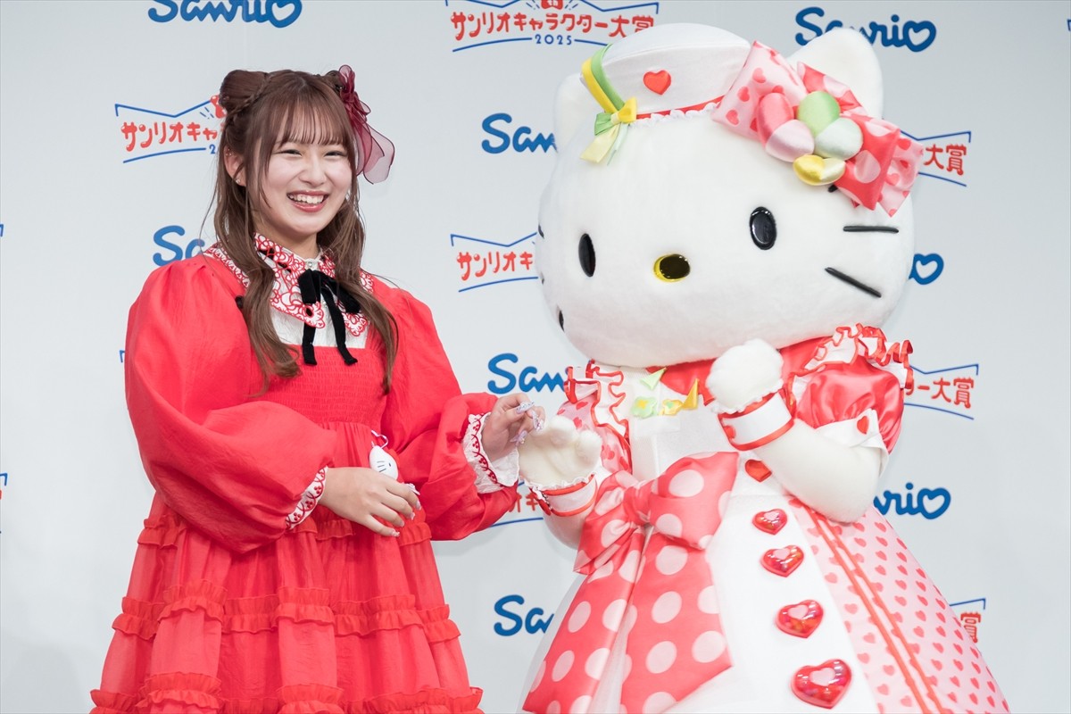 辻希美の娘・希空、猫耳ヘア＆ドレス姿で登場　“推し”との対面に感激「すっごい幸せです」