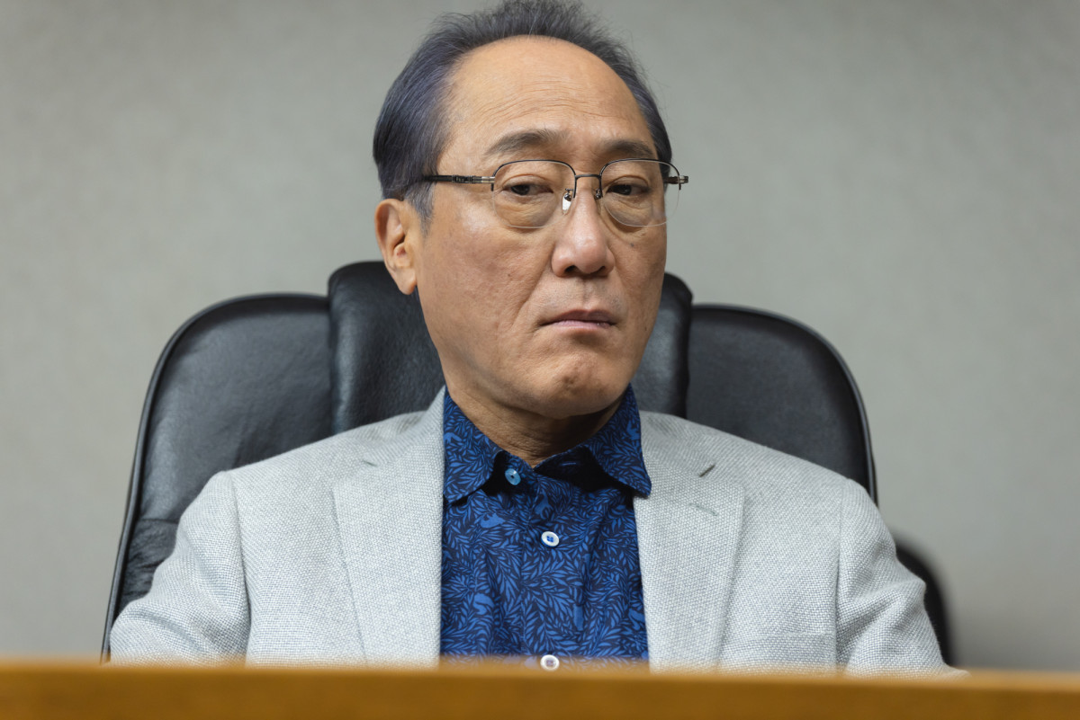『魔物』今夜スタート　弁護士の“あやめ”麻生久美子と魅惑的な“凍也”塩野瑛久が許されない恋に堕ちる