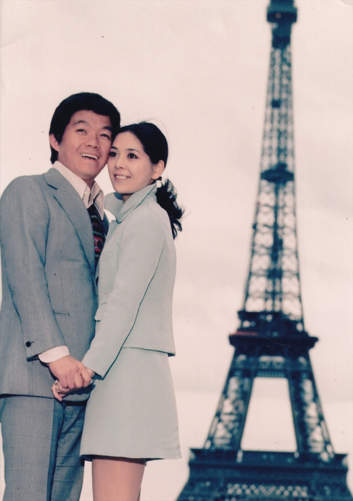 柏木由紀子「とても笑顔が似合う方でした」　最愛の夫・坂本九さんへの手紙で締めくくったスタイルブック『YUKIKO STYLE』発売