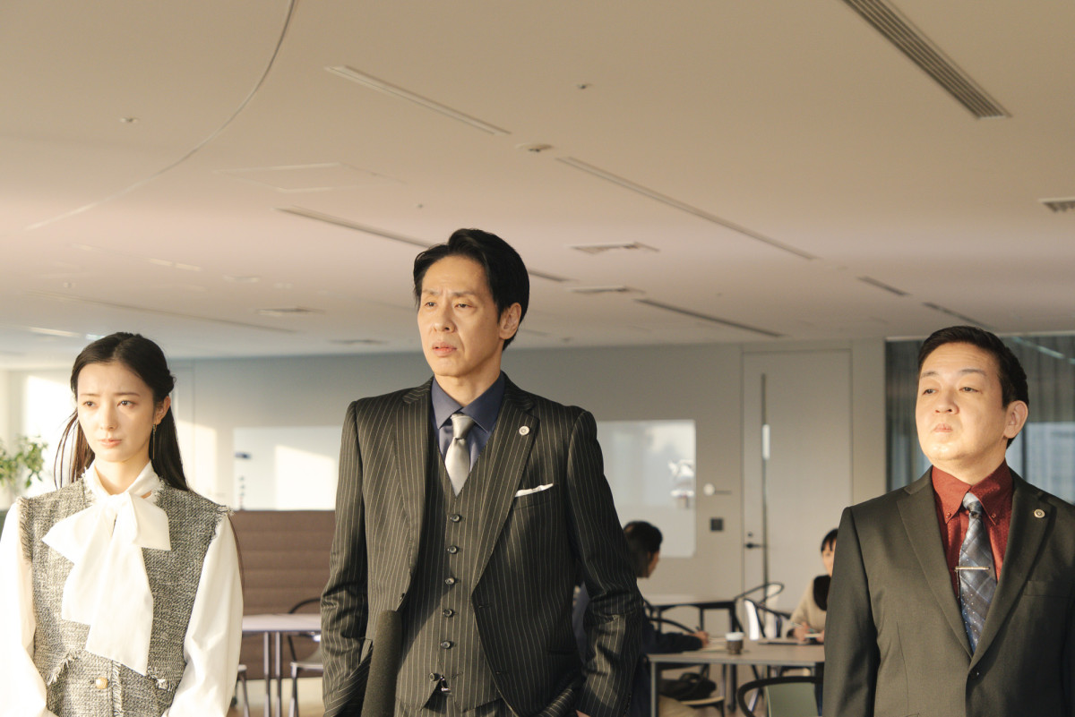 『魔物』第5話　“あやめ”麻生久美子、“凍也”塩野瑛久と一緒に暮らし始める