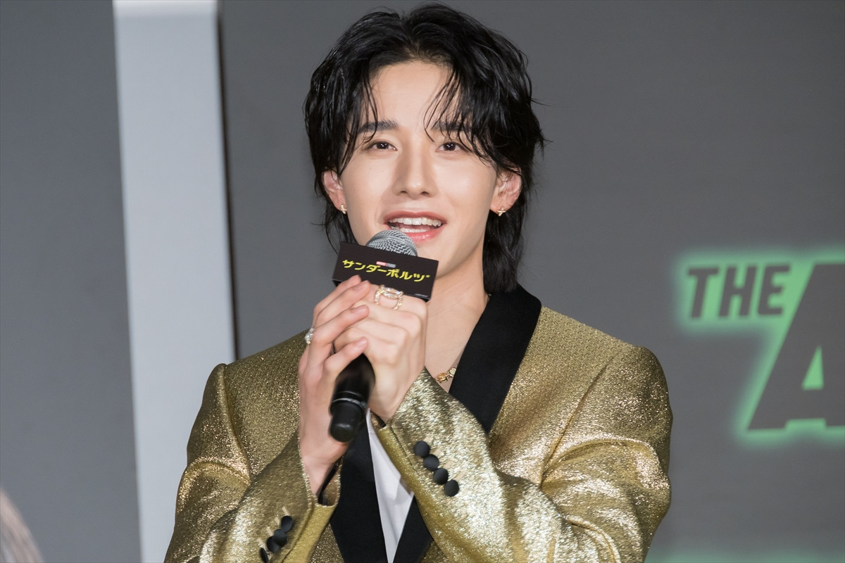 JO1・佐藤景瑚、アメリカでクモに噛まれたと報告　「寝たら、体がこんなになっちゃって」肉体アピール