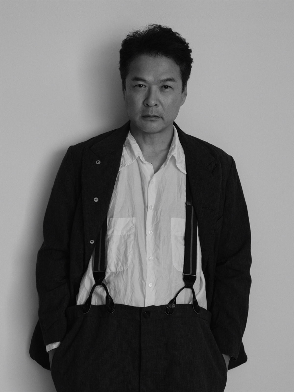 本木雅弘主演・戦後80年ドラマ『八月の声を運ぶ男』、阿部サダヲ、尾野真千子ら共演キャスト発表