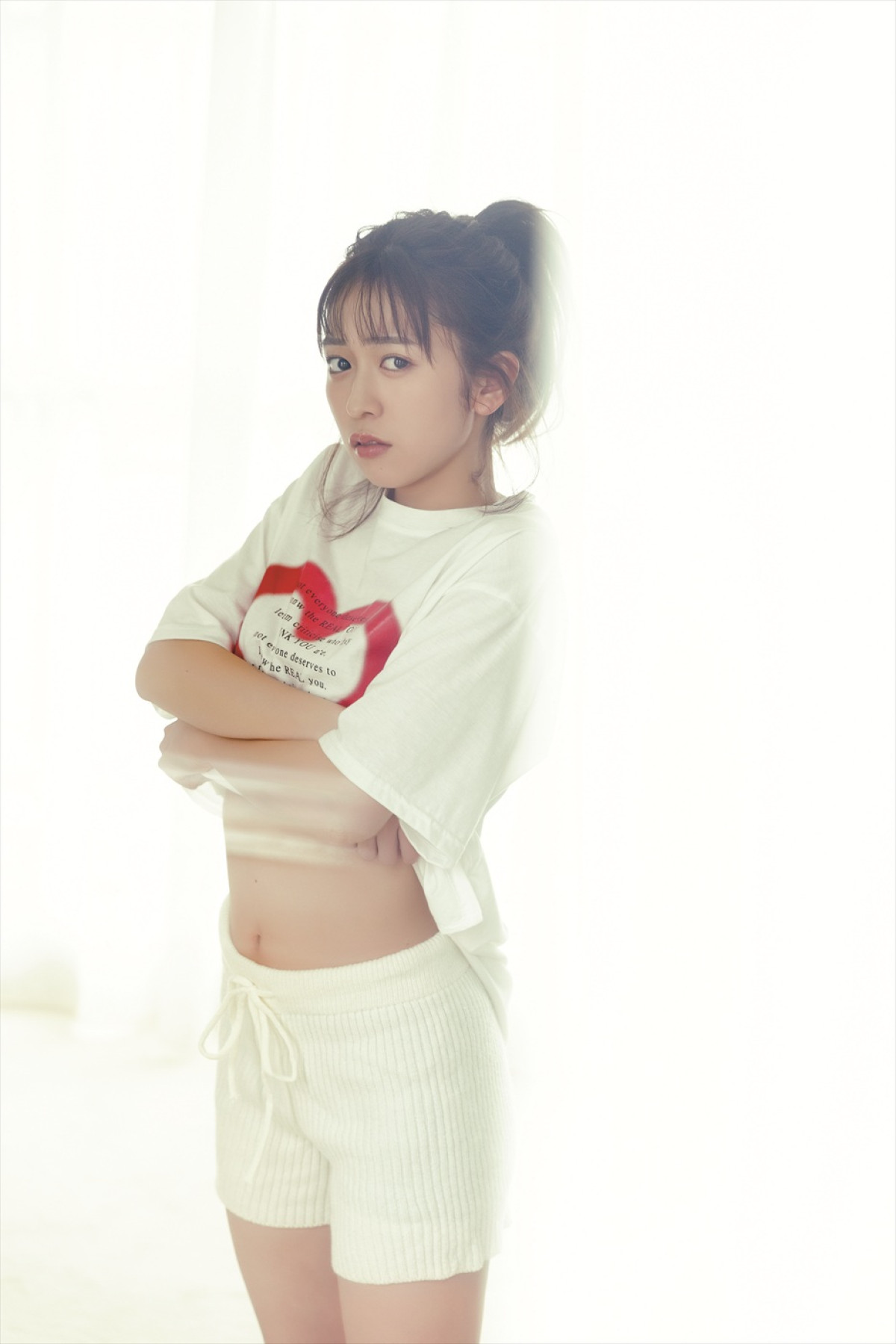 小泉遥香1st写真集『はるのとなり。』先行カット