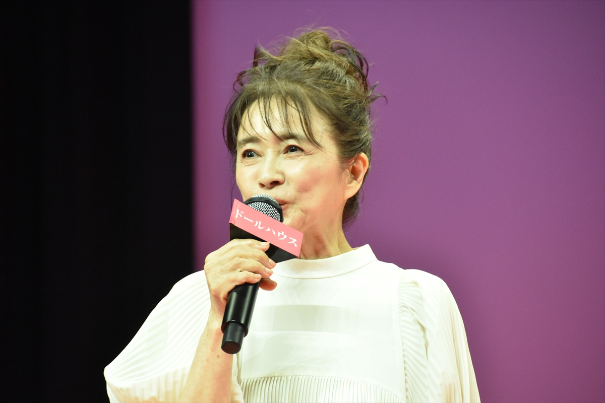 長澤まさみ、“アヤ人形”との印象的な撮影シーン語る「時々笑いかけてくれる」