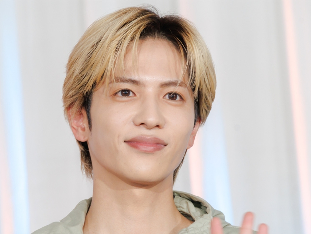 志尊淳、親戚が“嵐”に楽曲提供＆「それ行けカープ」の作曲者だった　「腰抜けた！」「情報が多すぎる」など視聴者驚き