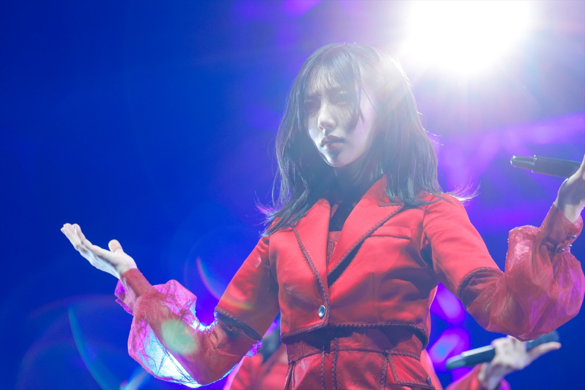日向坂46・高瀬愛奈「アイドルとして過ごした日々は一生の宝もの」　「13th Single ひなた坂46 LIVE」レポート