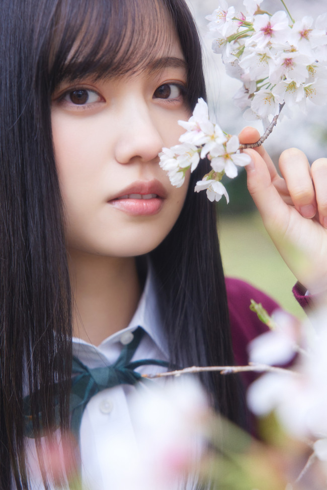 山田桃実 櫻坂46 4期生 生写真 ヨリ 直筆サイン入り 4期生