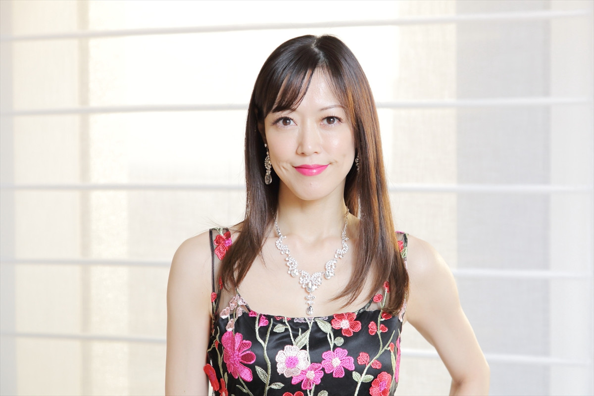 大和悠河＆Cocomi、『怪盗クイーン』新作で初共演　理想の“優雅なバカンス”で意気投合！