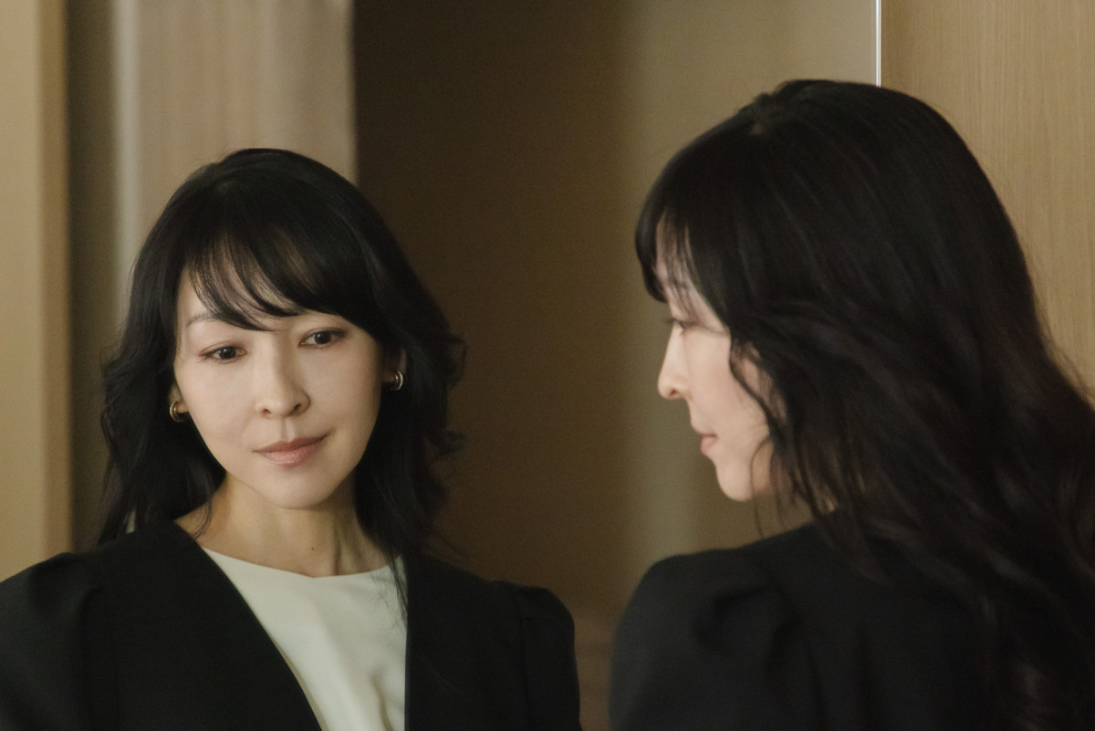 『魔物』第5話　“あやめ”麻生久美子、“凍也”塩野瑛久と一緒に暮らし始める