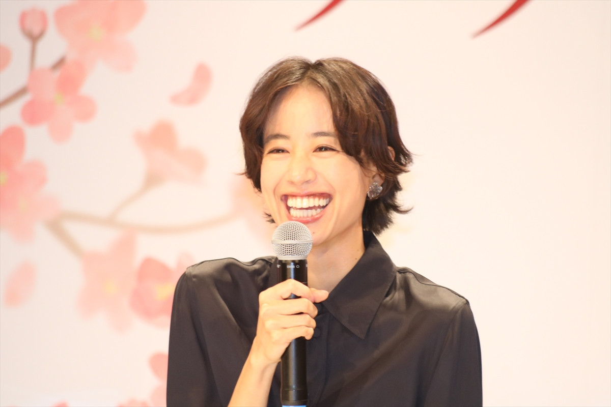 石橋静河、2026年度後期朝ドラ『ブラッサム』でヒロイン役　友人・有村架純には「根掘り葉掘り聞く」