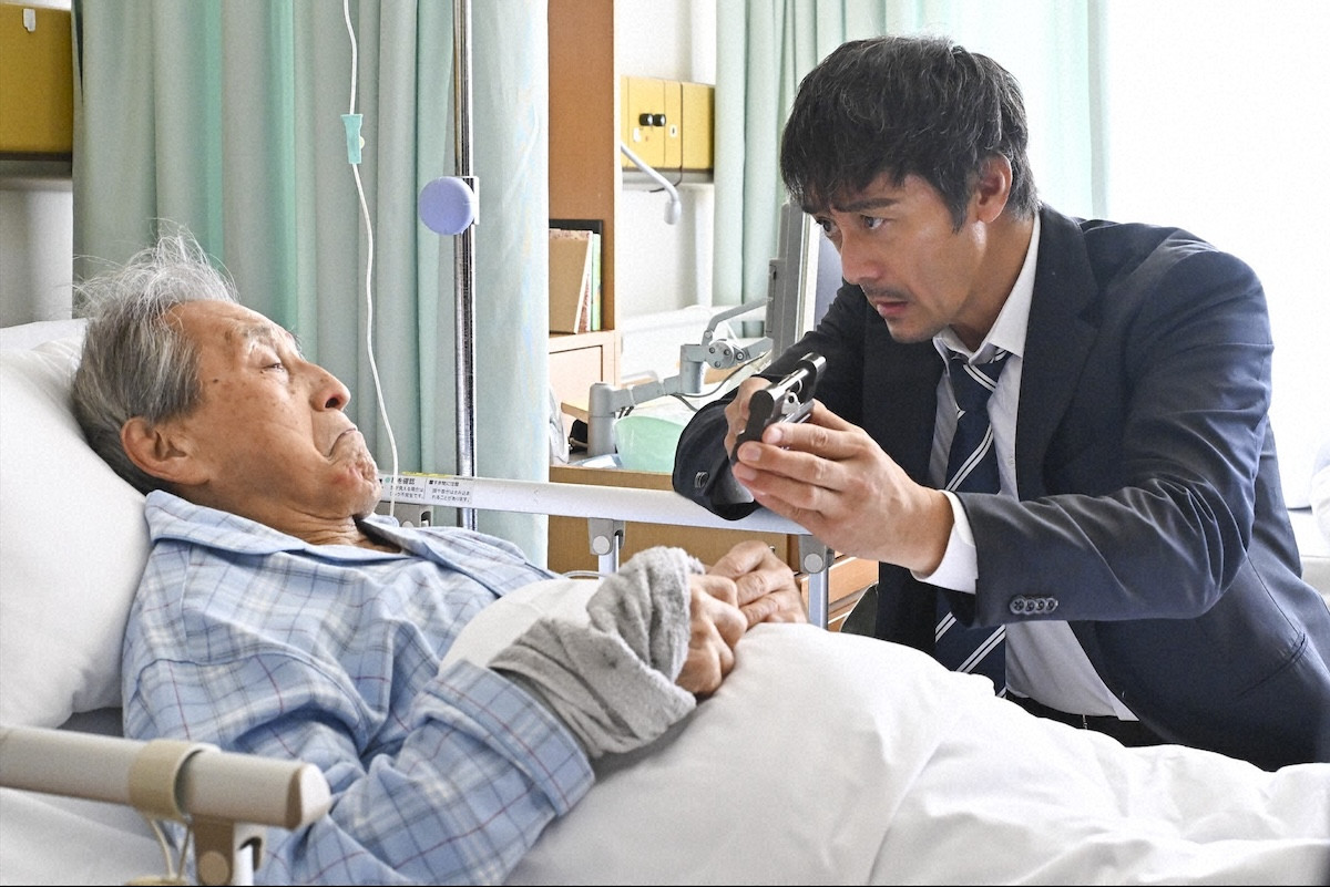 『キャスター』“進藤”阿部寛、降板の危機　ラストで意外な人物が登場「まさか」「鳥肌」（ネタバレあり）