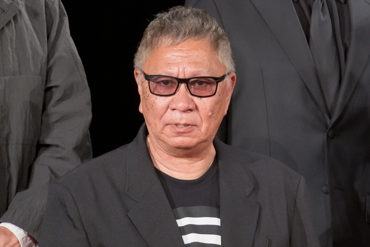 綾野剛、ファンへの気遣いに拍手「体調とか悪くなったらすぐ言って」
