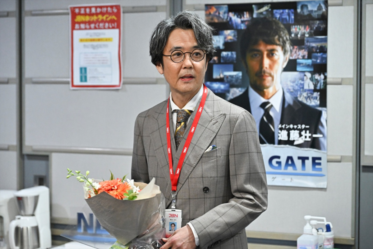 阿部寛、永野芽郁、道枝駿佑ら、日曜劇場『キャスター』オールアップ！　コメント到着