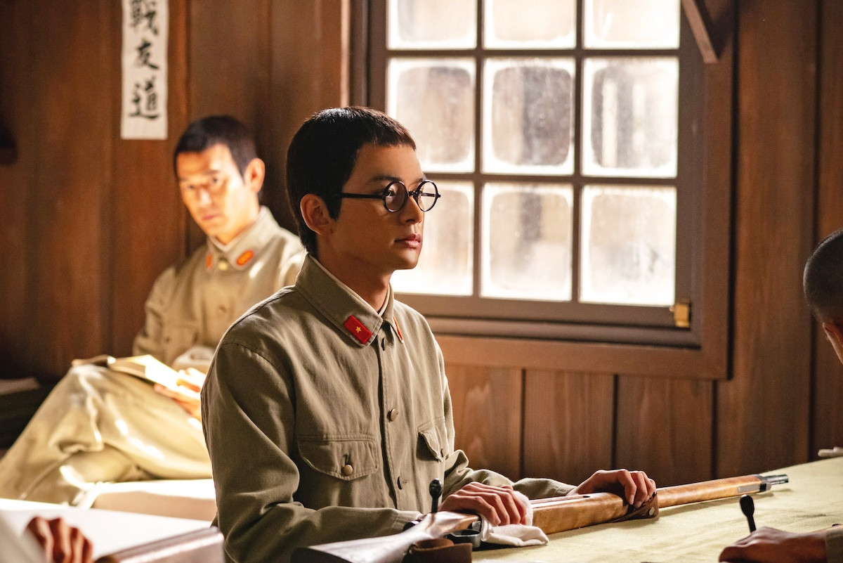 来週の『あんぱん』“嵩”北村匠海、過酷な日々の中で思いがけない人物と再会