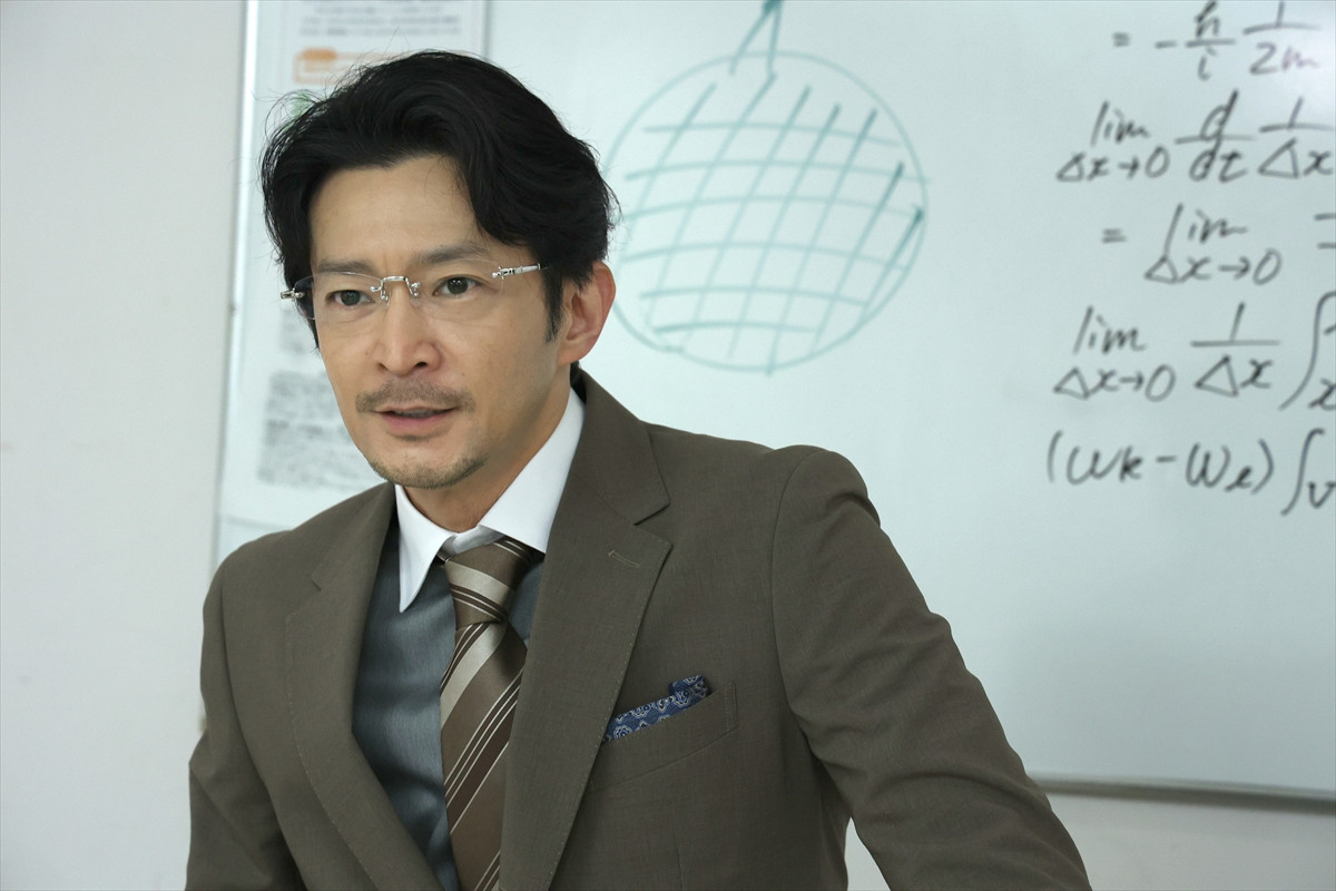映画『キャンドルスティック』津田健次郎の場面写真