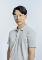 ドラマ『恋愛禁止』に出演する小久保寿人