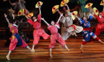 【写真】橋本環奈が千尋役を務めた舞台『千と千尋の神隠し』上海公演、本初日7月16日のカーテンコールの様子