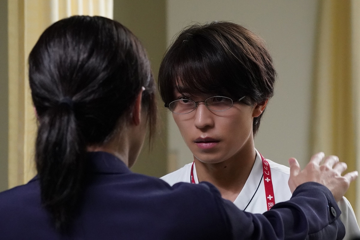 岩田剛典×蒔田彩珠共演、医療過誤の真相に迫る医療サスペンス『DOCTOR PRICE』今夜スタート