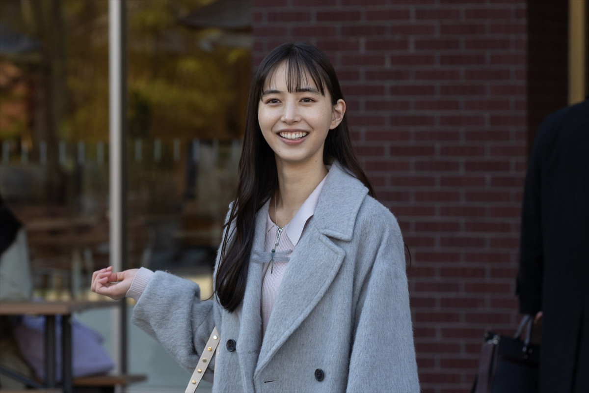 ロバート秋山『笑ゥせぇるすまん』、黒島結菜、中川大志、仲間由紀恵らゲスト＆本予告解禁　あのは一人二役に挑戦！
