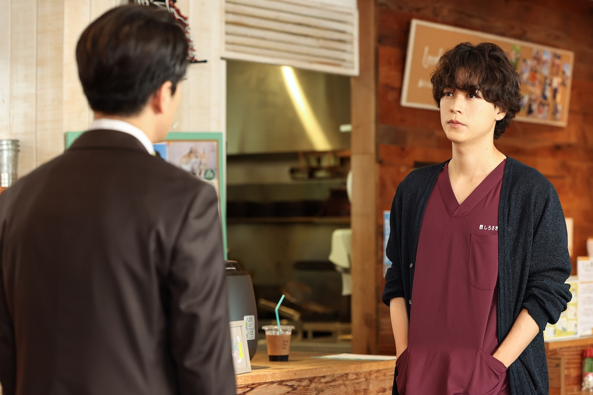 『初恋DOGs』第5話　“愛子”清原果耶、“快”成田凌たちの過去の恋模様を知る