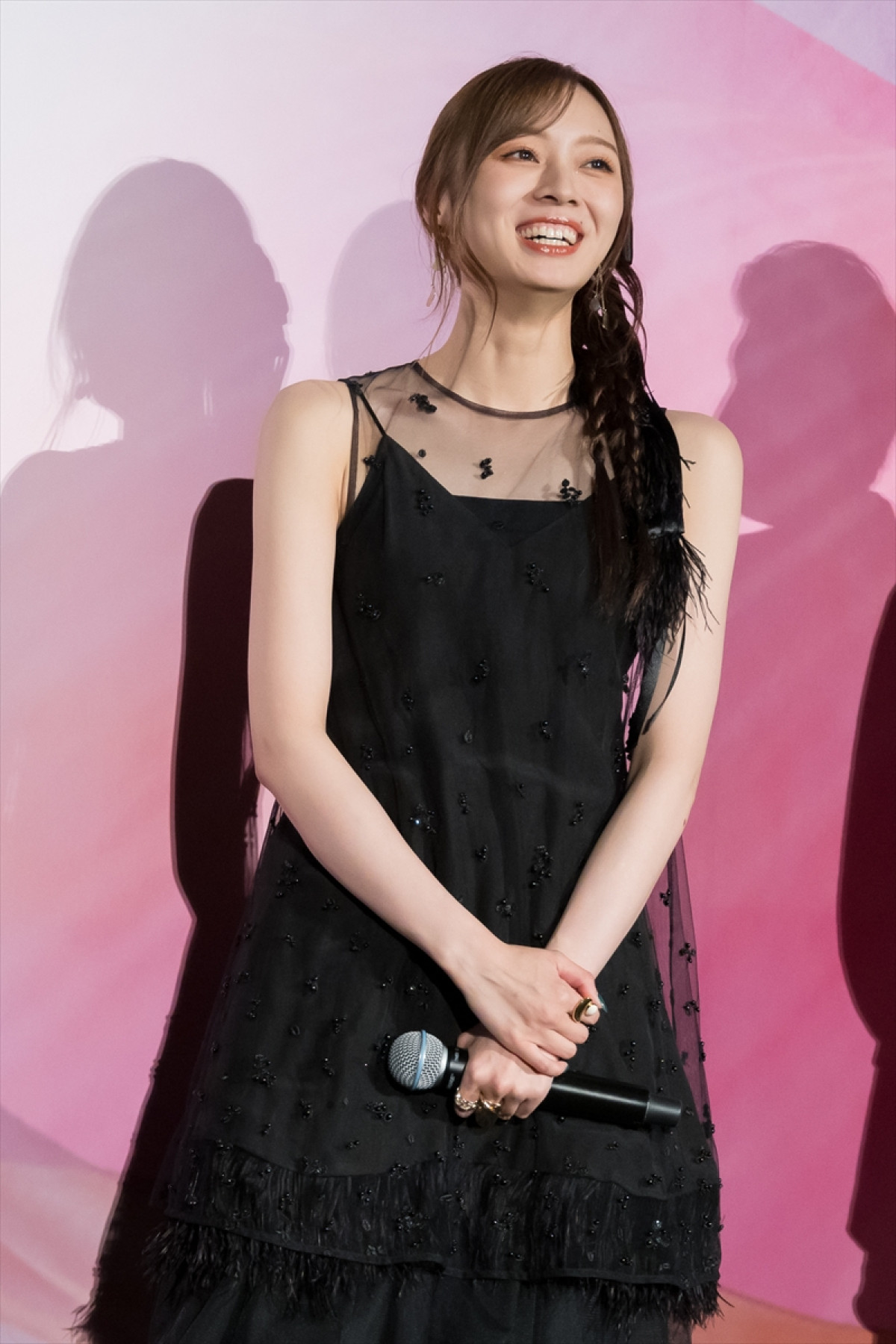 水上恒司、役作りで“男らしく” 　吉岡里帆「皆さんがメロメロになるのも分かります」