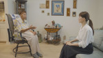 8月14日放送『なぜ君は戦争に？　綾瀬はるか×news23』より、98歳の女性が“原爆神話”が生まれた背景を語る