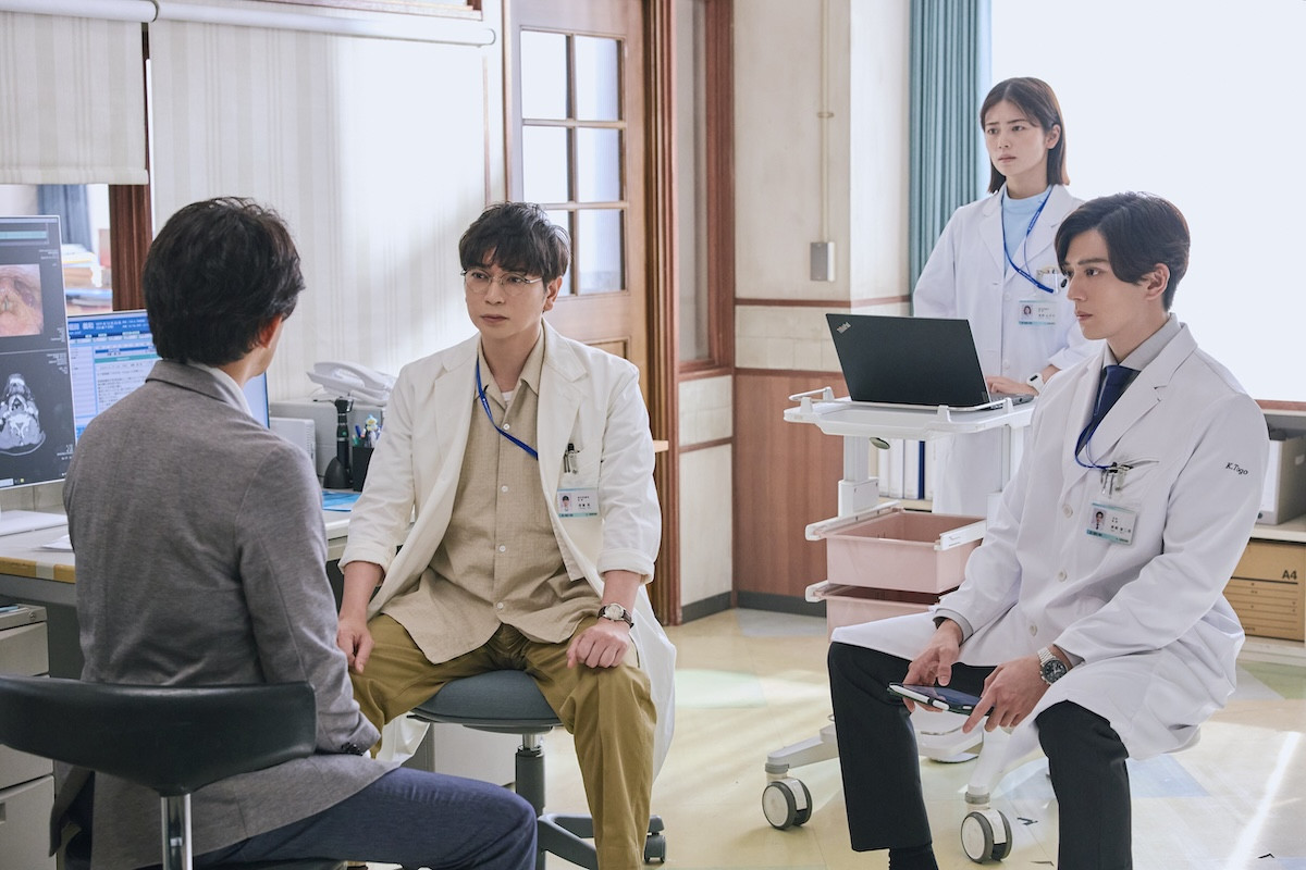『19番目のカルテ』第3話　“徳重”松本潤、治療をめぐって“康二郎”新田真剣佑と対立