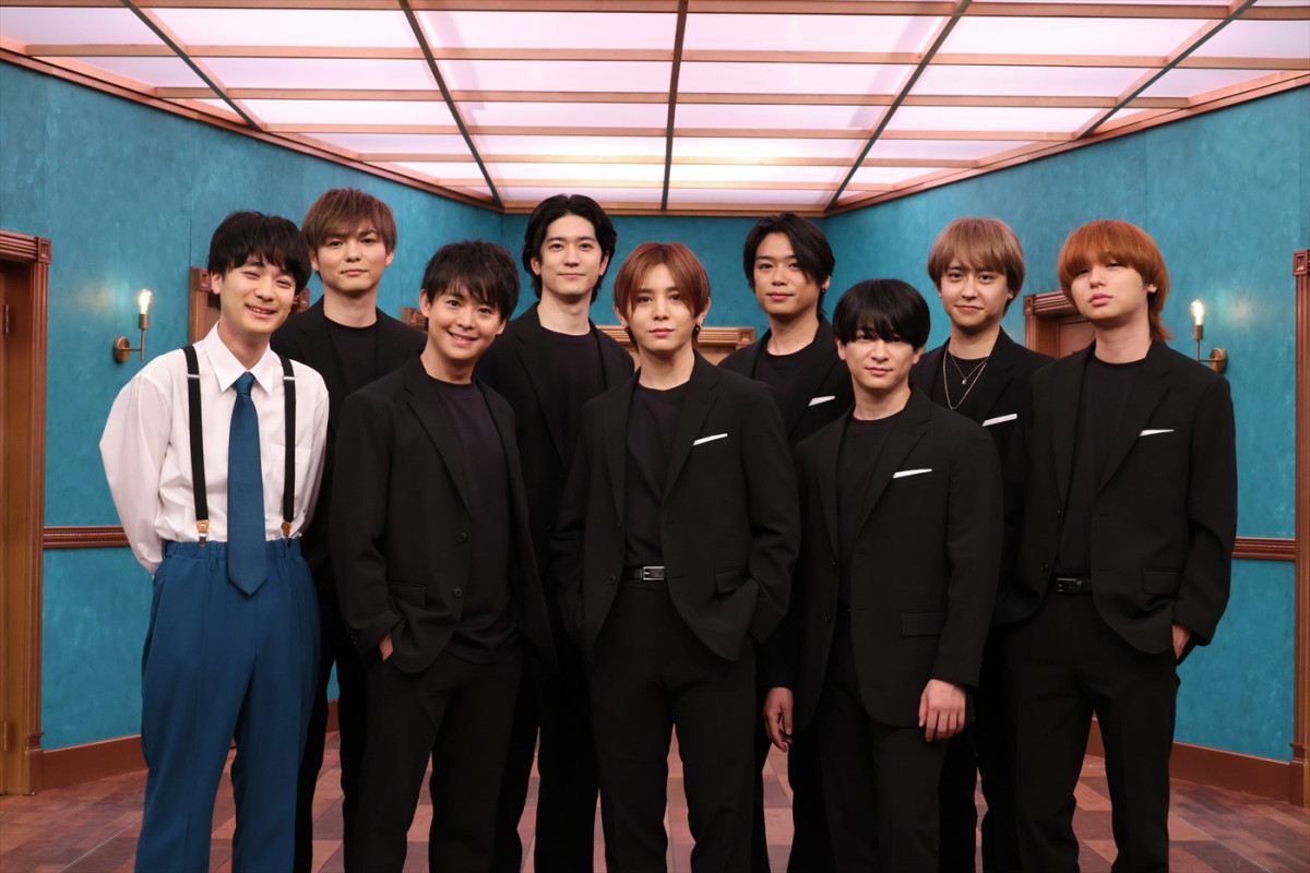 『いたジャン！』（上段左から）薮宏太、中島裕翔、高木雄也、八乙女光、（下段左から）蓮見翔（ダウ90000）、有岡大貴、山田涼介、知念侑李、伊野尾慧