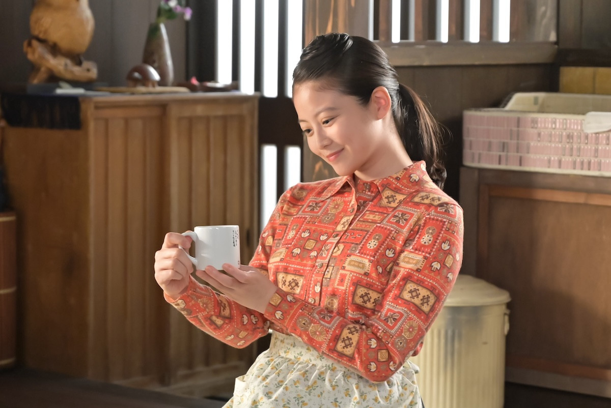 明日の『あんぱん』“嵩”北村匠海、“八木”妻夫木聡から詩集の出版を提案される