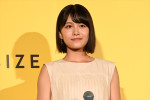 青山姫乃、映画『兄を持ち運べるサイズに』完成披露上映会舞台挨拶に登場