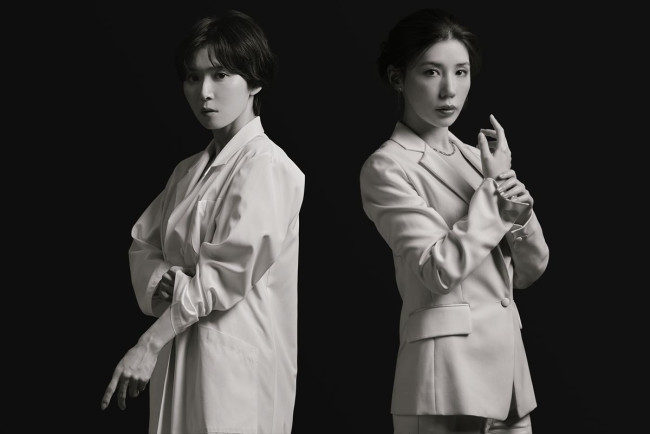 Netflixシリーズ『ダウンタイム』(左から)主演の松岡茉優、出演する仲里依紗