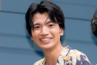 SixTONES・高地優吾、舞台『ある日、ある時、ない男。』初日前会見に登場