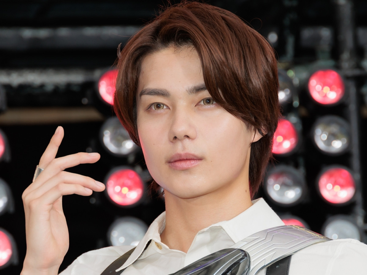 『仮面ライダーゼッツ』で万津莫/仮面ライダーゼッツを演じる今井竜太郎