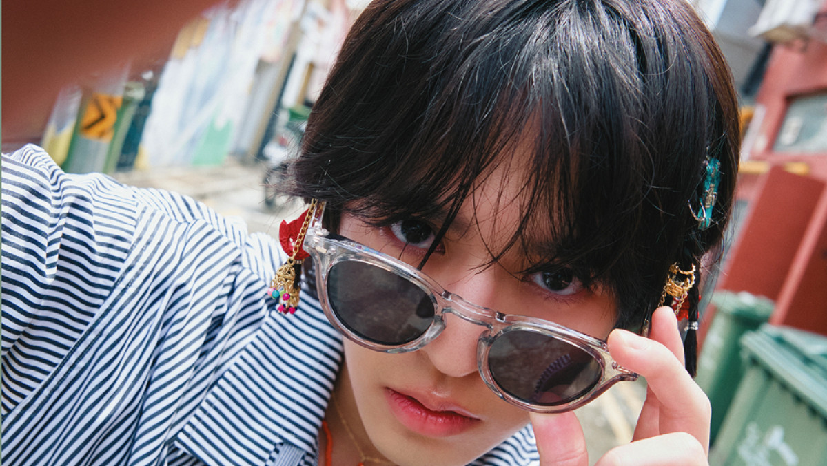 奥野壮、3冊目の写真集『Journey：）』発売決定！ 貴重な素の表情や旅
