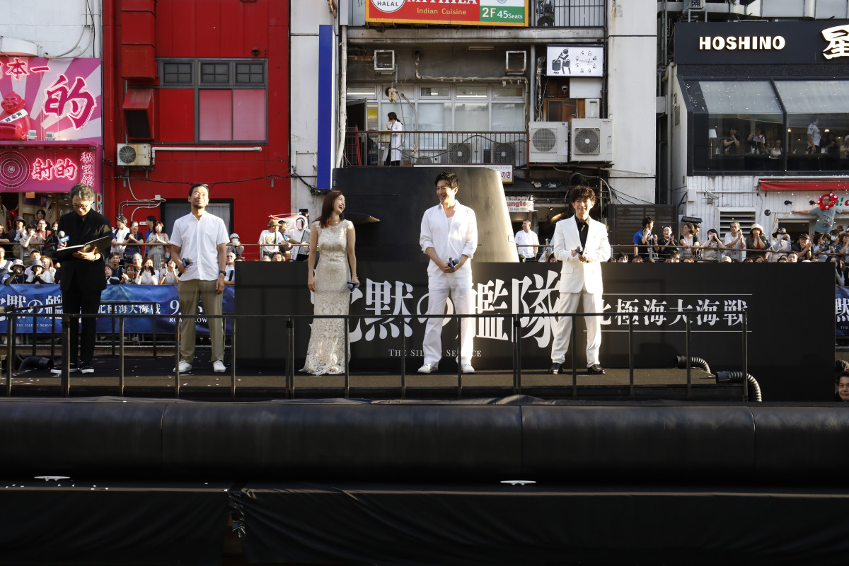大沢たかおら道頓堀登場で4000人から大歓声　SNSの“大沢たかお祭り”に言及「なぜ祭りが始まったんだろう」
