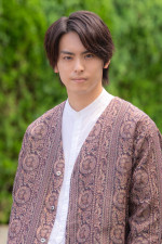 ドラマ『推しが上司になりまして フルスロットル』に出演する高野洸