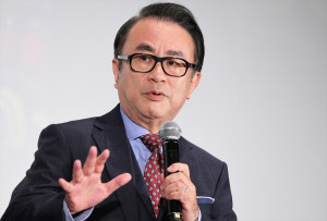 三谷幸喜、ドラマ『もしもこの世が舞台なら、楽屋はどこにあるのだろう』第1話完成披露試写会に登場