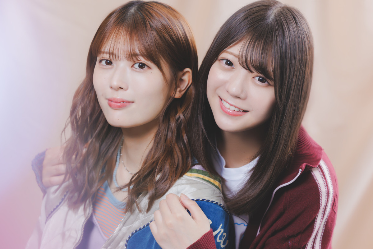 (左から)乃木坂46・岩本蓮加、冨里奈央