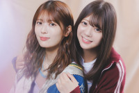 （左から）乃木坂46・岩本蓮加、冨里奈央