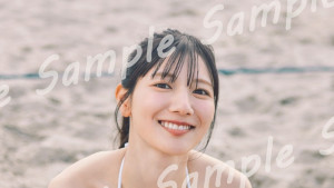 日向坂46・河田陽菜2nd写真集『テイクオフ』封入特典ポストカード絵柄