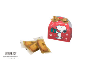 “スヌーピー”のお菓子缶が登場! 『PEANUTS』&世界一のフィナンシェによるクリスマス限定コラボ