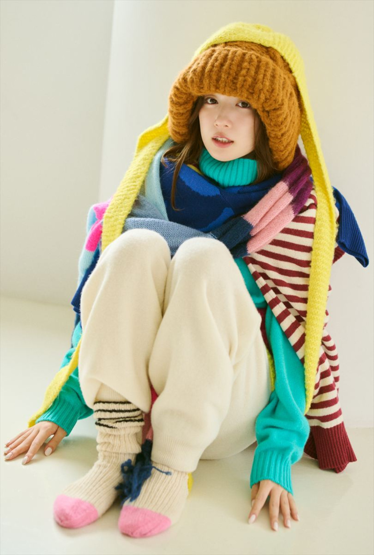 永野芽郁、ファンへの感謝をカタチにしたカレンダー発売へ！　テーマは「一緒に過ごす“春夏秋冬”」