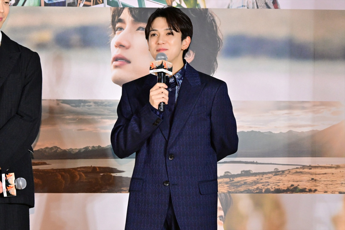 福士蒼汰、福原遥、トラジャ宮近海斗らが“楓色”カーペットに登場！　映画『楓』ジャパンプレミア