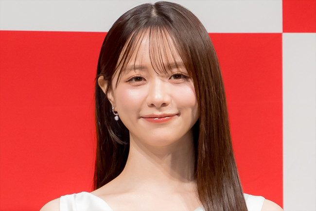 森香澄、日経トレンディ「2025年ヒット商品＆2026年ヒット予測」発表会に登場