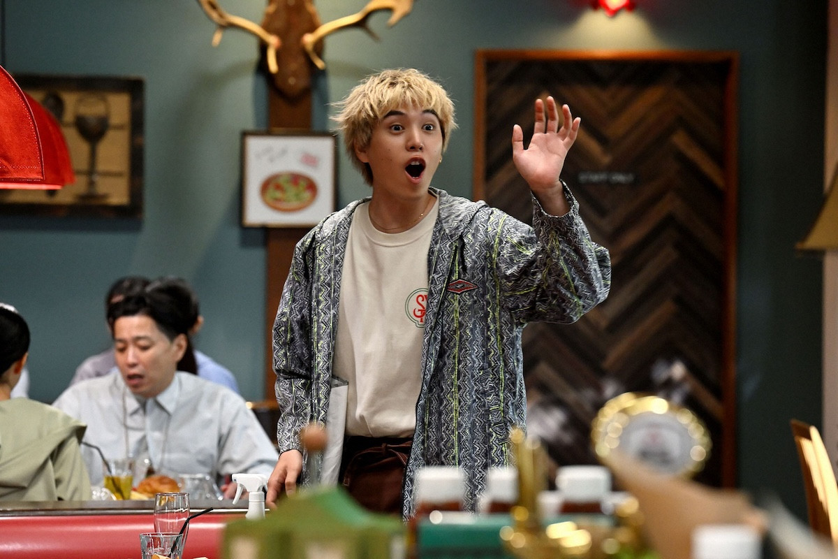 『シナントロープ』第9話　“都成”水上恒司＆“水町”山田杏奈、全品半額イベントで店が大忙し