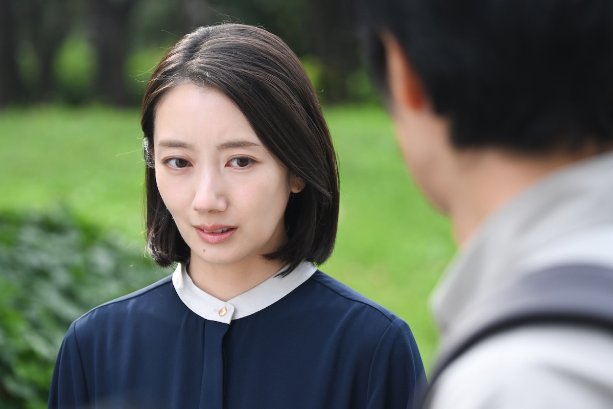 『フェイクマミー』第5話 “薫”波瑠＆“茉海恵”川栄李奈、“智也”中村蒼と話をすることに