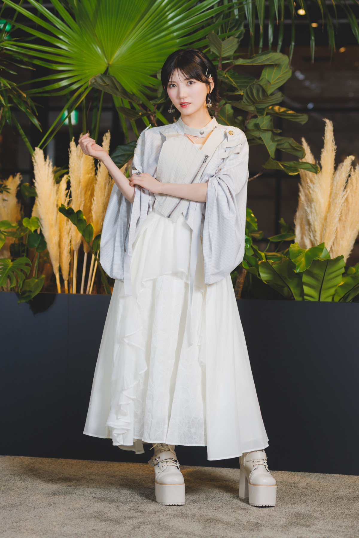 岡田奈々、体調不良での休養を経て意識に変化　新アルバムは「自分の中の黒い部分がだんだん浄化されて過去イチ”ポジティブ”に」