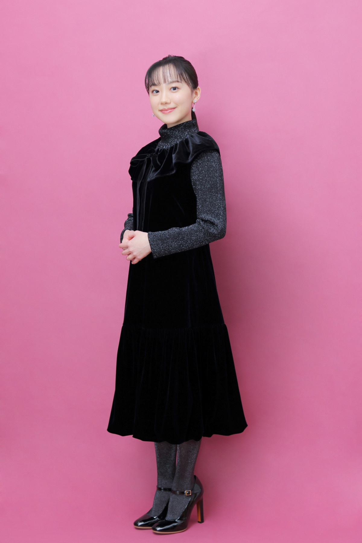 芦田愛菜、『果てしなきスカーレット』復讐に囚われるヒロインに体当たり「魂を吹き込むような強い気持ちで演じた」