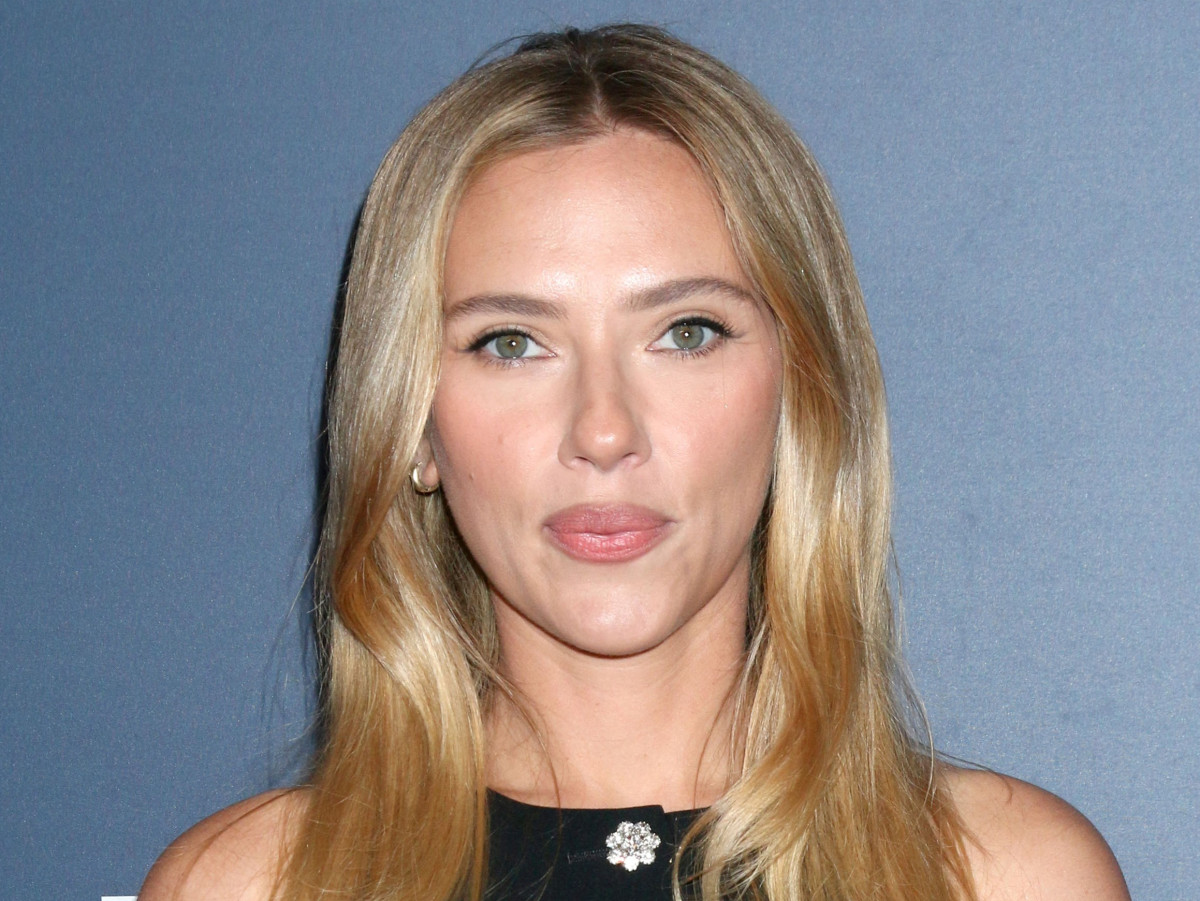 スカーレット・ヨハンソン、ウディ・アレン支持を表明した影響について言及