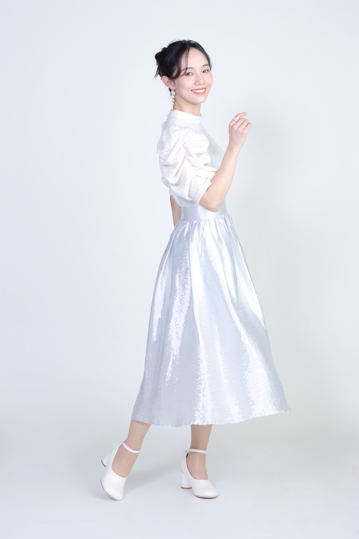 咲妃みゆ、宝塚退団から8年 人気演出家からのオファー続く「面白い俳優だなと思ってもらえる俳優人生を歩みたい」